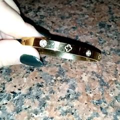 Bracelet armba, a été signalé par Pathé Nijmegen utilisant iLost