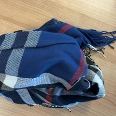 Chal, ha sido reportado por Connexxion Amstelland-Meerlanden Schiphol Zuid con iLost