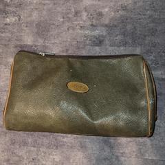 Necessär, rapporterat av Van der Valk Hotel Haarlem med iLost