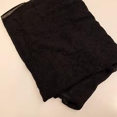 Šátek, jak nahlášeno HvA Amstelcampus pomocí iLost