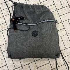 İLost kullanarak Centraal magazijn tarafından bildirildiği gibi Turnpike çantası - Kipling