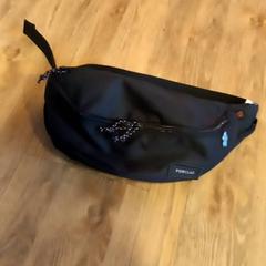 Bum bag, rapporterat av Arriva Limburg Noord med iLost
