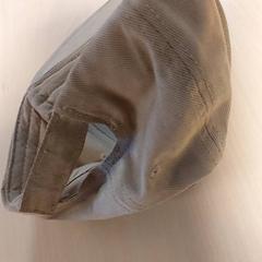 Kleding - Petje Lichtbruin, rapporterat av Centraal magazijn med iLost