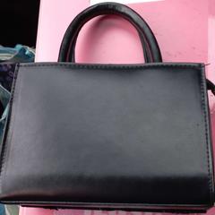 Väska Verbraak, rapporterat av Arriva West-Brabant med iLost