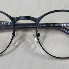 Briller, som rapportert av IKEA Gent ved bruk av iLost