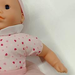 Boneca rose, como reportado por IKEA Clermont Ferrand utilizando o iLost