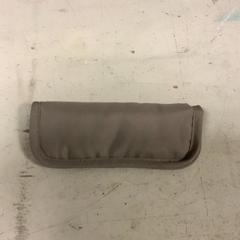 Pouzdro na brýle Grijs, jak nahlášeno Artis pomocí iLost