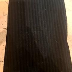 Scialle Zwart, come riportato da IKEA Wilrijk utilizzando iLost