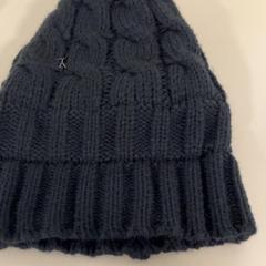 Txapela bleu, gisa salatu by IKEA Mons iLost erabiliz