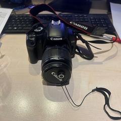 Canon camera Black, as reported by Leonardo Boutique Museumhotel Amsterdam City Center using iLost