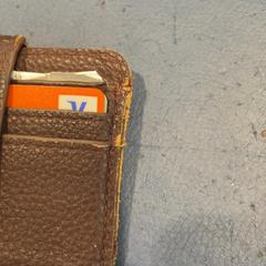 Lommebok Budrevicius, som rapportert av Gemeente Waalwijk ved bruk av iLost