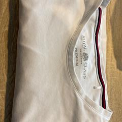 T shirt, zoals gemeld door Van der Valk Hotel Veenendaal met iLost