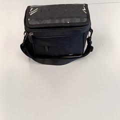 Nylon bag, as reported by Centraal magazijn using iLost