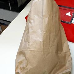Bolsa Papier draagtas, ha sido reportado por Centraal magazijn con iLost
