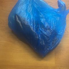 Plastikozko poltsa Blauw, gisa salatu by GVB iLost erabiliz