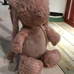 Mysig leksak Roos, rapporterat av IKEA Wilrijk med iLost