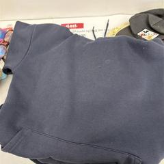 Fleece mørkeblå, amint azt IKEA Sørlandet az iLost segítségével jelentette.