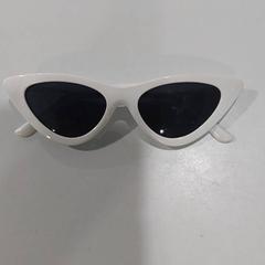 Gafas, ha sido reportado por Regio Oost-Vlaanderen con iLost