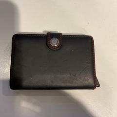 Pasjehouder Austena, Noorwegen., as reported by Gemeente Amsterdam using iLost