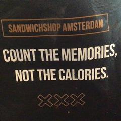 İLost kullanarak Van der Valk Hotel Amsterdam Zuidas tarafından bildirildiği gibi Çanta