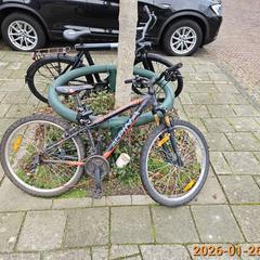 Dětské kolo zwart Alpina, jak nahlášeno Gemeente Heemstede pomocí iLost