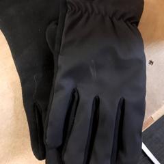 Handschoenen Zwart fleece, zoals gemeld door Connexxion Zeeuws-Vlaanderen met iLost