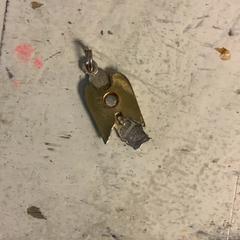 ネックレス がiLostで Artis によって報告されました