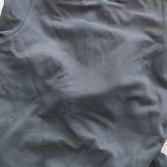 Kleding - trui, a été signalé par Centraal magazijn utilisant iLost