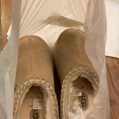 Støvler, som rapportert av MEININGER Hotel Marseille Centre la Joliette ved bruk av iLost