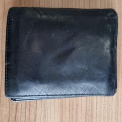 Portemonnee Reuneker, segons ha informat Connexxion Amstelland-Meerlanden Schiphol Noord mitjançant iLost