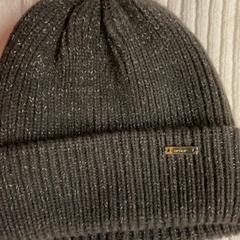 ニット帽, ha sido reportado por IKEA長久手 con iLost