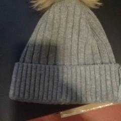 Beanie Grijs, som rapportert av TivoliVredenburg ved bruk av iLost