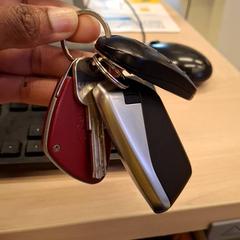 キー付きキーケース cle がiLostで IKEA Marseille La Valentine によって報告されました