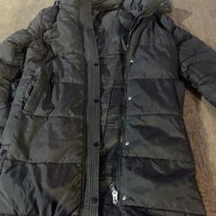 Jaqueta Zwart, segons ha informat De Heeren van Aemstel mitjançant iLost