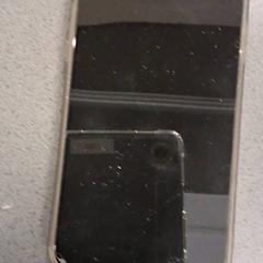 携帯電話 iPhone がiLostで Breng Nijmegen によって報告されました