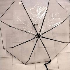 Dáždnik, ako bolo nahlásené Gemeente Puurs-Sint-Amands pomocou iLost