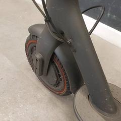 وسائل النقل - elektrische step، كما تم الإبلاغ عنه بواسطة Regio Antwerpen - Brussel عبر iLost