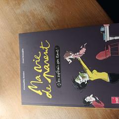 Liburua, gisa salatu by BOAT&CO iLost erabiliz