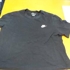 Tshirt, gemeldet von Carlton Beach Hotel über iLost