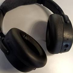 Fejhallgató, amint azt Padualaan 99 az iLost segítségével jelentette.