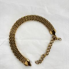 Armband goudkleurig, iLost에 보고됨