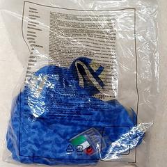 Plastpåse /zak met sportshirt, rapporterat av Qbuzz GD Groningen Peizerweg med iLost