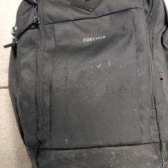 حقائب الظهر والحقائب النهارية، كما تم الإبلاغ عنه بواسطة Regio Antwerpen - Brussel عبر iLost