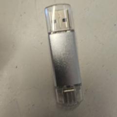 Usb klíčenka, jak nahlášeno GVB pomocí iLost