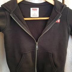 Chaleco Zwart, segundo informou DierenPark Amersfoort usando iLost