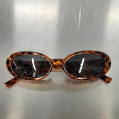 Gafas de sol, segundo informou IKEA Brno usando iLost