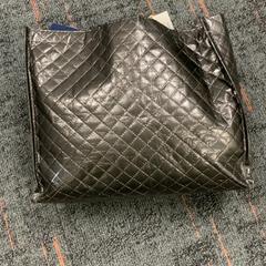 Bolsa, ha sido reportado por Connexxion Amstelland-Meerlanden Schiphol Noord con iLost