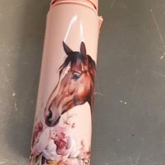 İLost kullanarak Diergaarde Blijdorp tarafından bildirildiği gibi Kupa