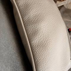 Bolsa Beige, segundo informou Arriva Friesland / Groningen usando iLost