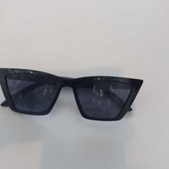 Sunglasses, as reported by Arriva Limburg Zuid using iLost